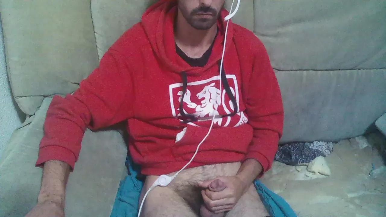 Offline Xicomajo86 on Cam4