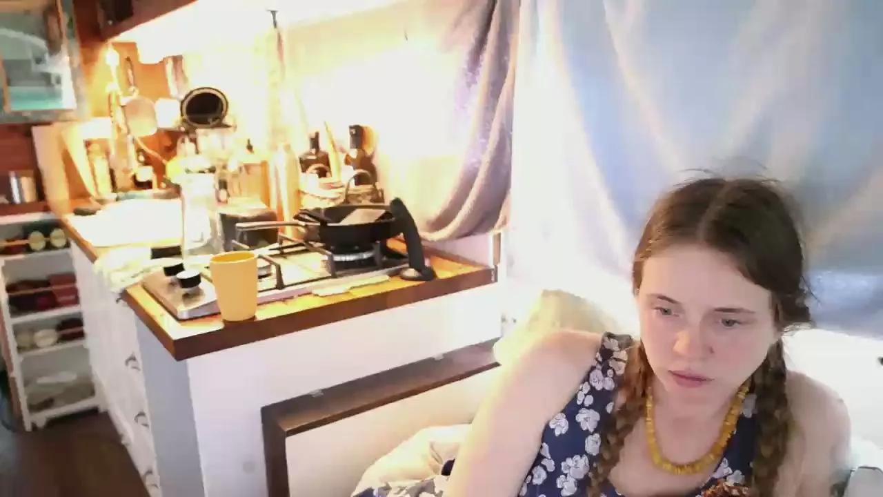 XxpixeyxX on Cam4 