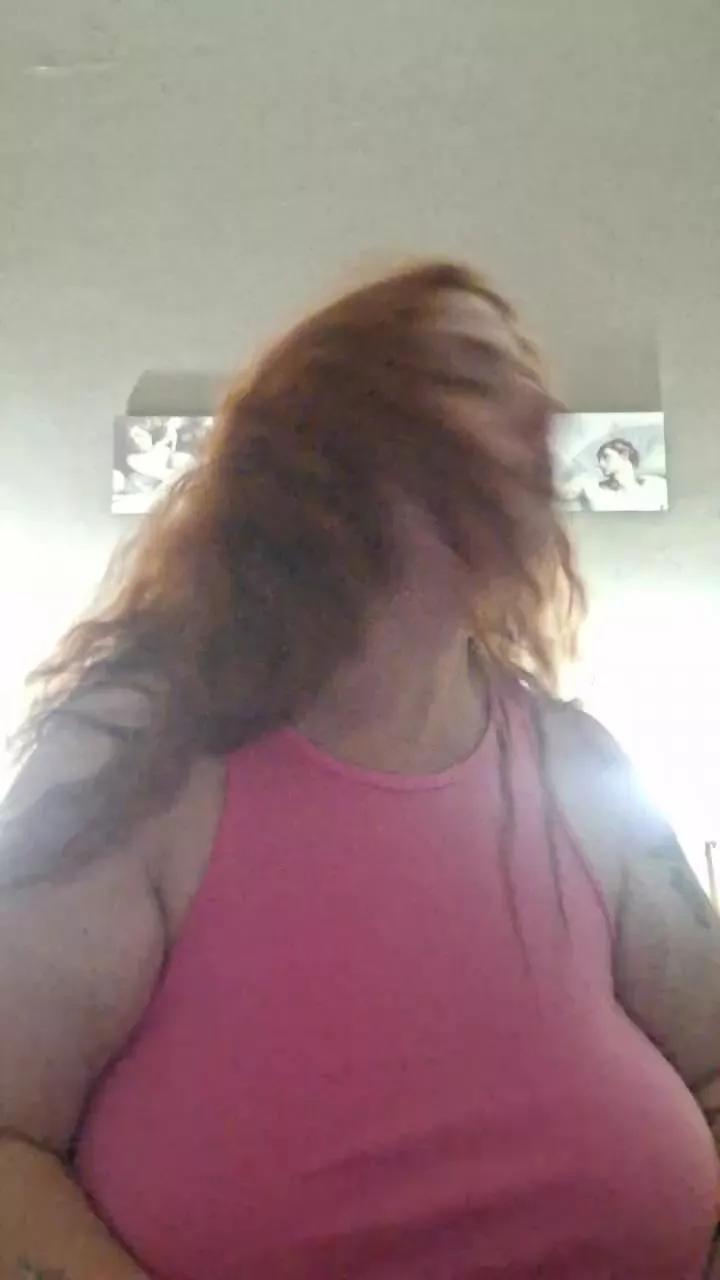 Yaya2065 on Cam4 