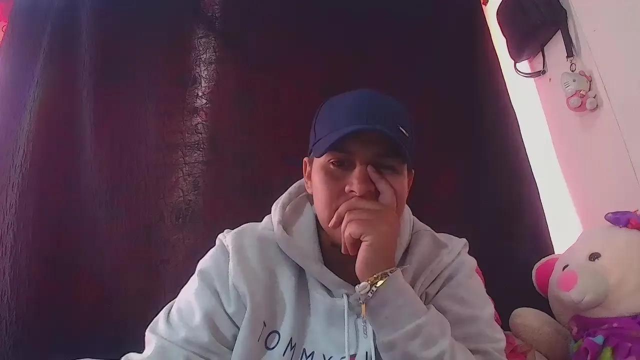 Yessi_rouse on Cam4 
