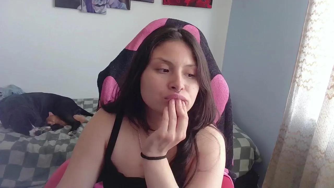 Offline yessicagomez on Cam4