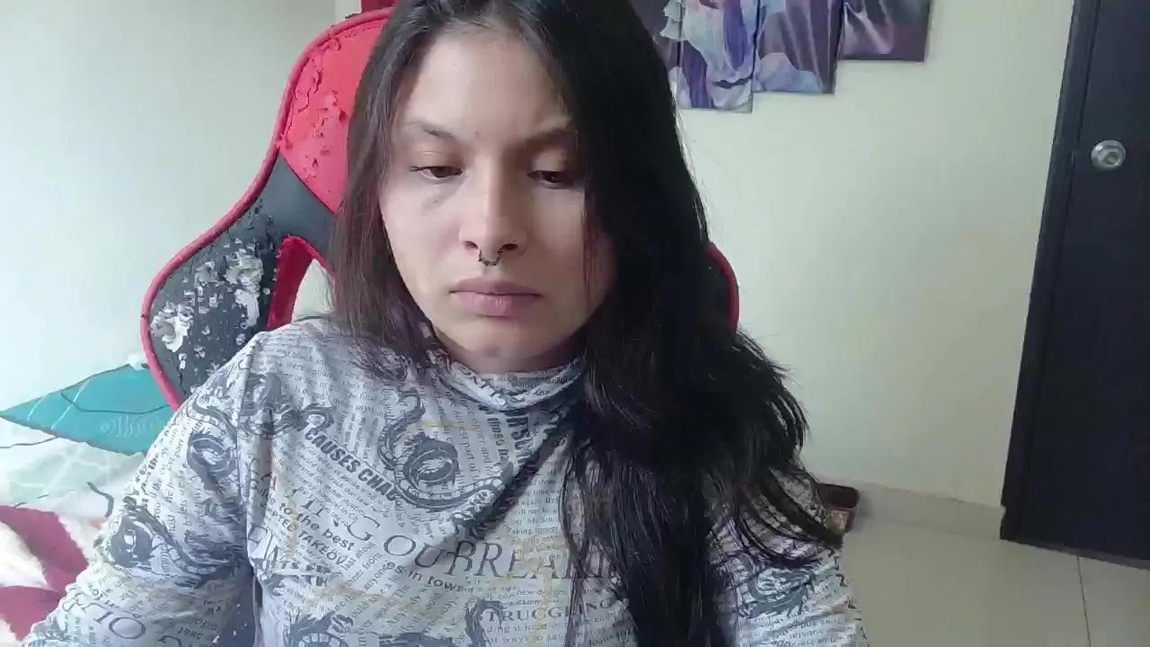 Offline yessicagomez on Cam4