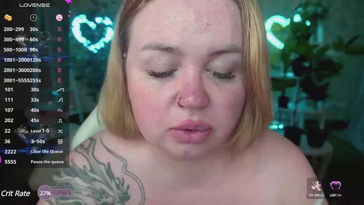 ZaraReignn on Cam4 