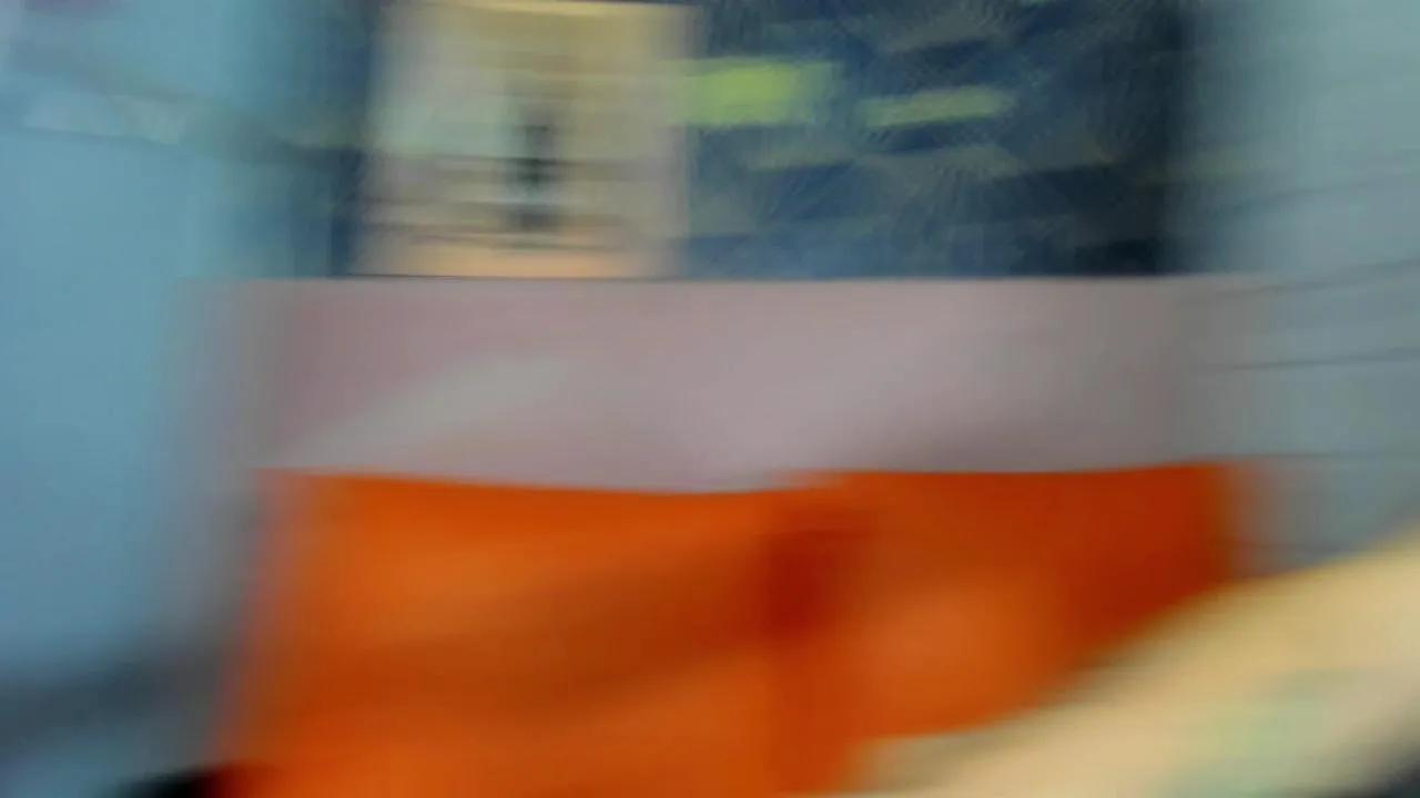 Offline zaray_ on Cam4