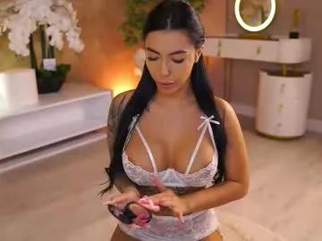 aishaadevoe — Warning: heavy curves ahead  Handle with care  Fav vibes:22,99,111,199,222 // GOAL: Shivers down my spine [555 tokens left]