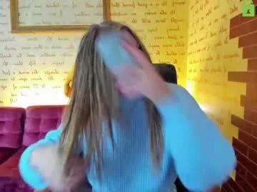 alexa_glory — topless both  girls #bigboobs #bigass #lovense #new #pvt [582 tokens remaining]