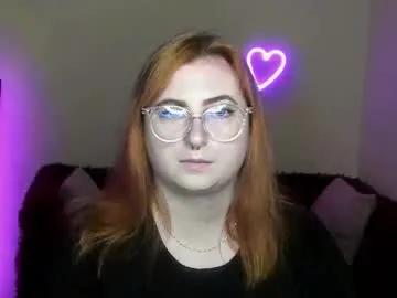 Avatar of alicia_side_red