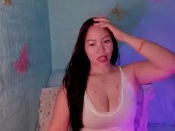 big_buttasian — Welcome to my room! - Goal: top off [501 tokens left]