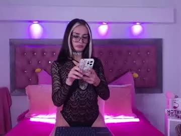 bonn_glow on Chaturbate 