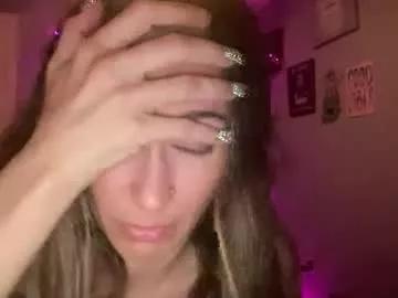 Freechat calibarbie24 on Chaturbate