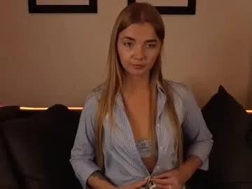 Chaturbate carriebradshawww  is Freechat  carriebradshawww — #bigpussylips    #smoke #hairypussy   #cute #anal