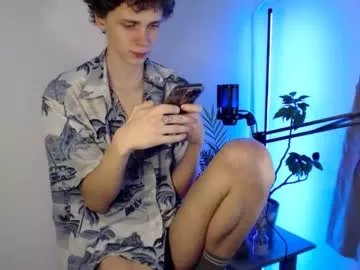 doedeeer on Chaturbate 