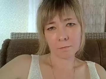 ellajohnsonx on Chaturbate 