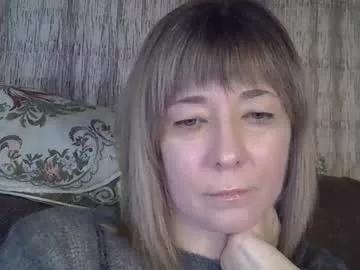 ellajohnsonx on Chaturbate 
