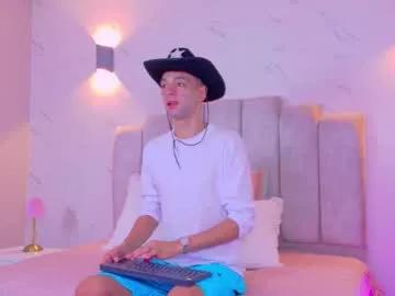Chaturbate franco_boys  is Freechat  franco_boys — Goal: Sexy Dance  #dance #dirtytalk #twerk #party  - Next Goal: Pre cum