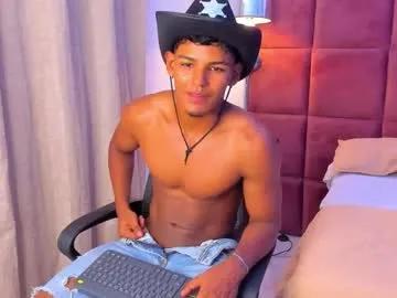 hugo_cano — SHOW CUM!! Give me great welcome on my first day here on the site. #slave #findom #latino #master #new #muscle #cum  [1994 tokens remaining]