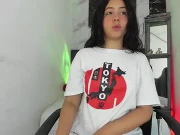 isabela_lux — COME AND HAVE FUN WITH ME! LATINA BIG ASS - Goal: Suck dildo [44 tokens left] #bigass #squirt #latina #new #anal