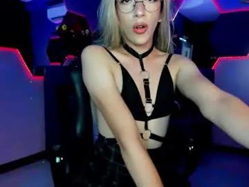 Avatar of isabella_glam