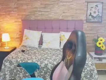 Freechat katalinahell on Chaturbate