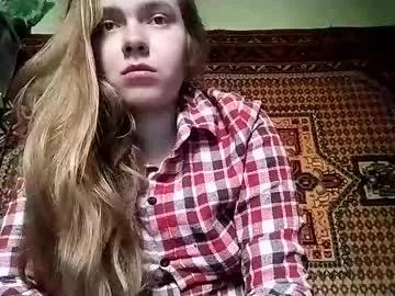 Chaturbate kikibang_  is Freechat  kikibang_ — Come in - it's very cozy and warm here! #new #nonude #shy #cute #natural