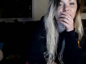 Freechat kipsy420 on Chaturbate