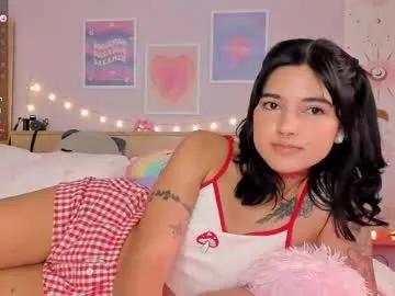 Freechat kittenmoon_ on Chaturbate
