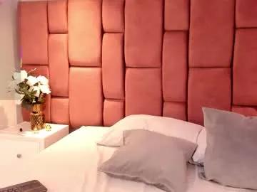 krystalwoodss — GOAL: Ice in my boobs [94 tokens remaining] Your body and mine have a pending date #bigboobs #bigass #joi #curvy #squirt