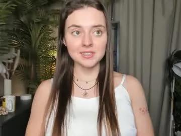 laura_mutti — goal:  up the top +  handbra  ^^ hi all! my name is Samantha! #new #teen #skinny #cute #beauty  [500 tokens remaining]