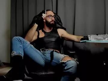 Freechat liamaesthetic on Chaturbate