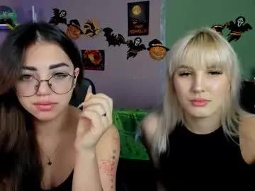 luna_blooming — GOAL: show panties [110 tokens remaining] Welcome to my room! #lovense #bigass #cute #blonde #bisexual