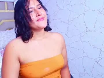 luna_jonez2 — Hi Im Luna, I'm here, you're here. Let's have fun | Sensual Nude * 221 tks left * | #new #curvy #shy #nonude #natural