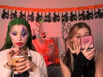 luna_tin — GOAL: touch tits [149 tokens remaining] Welcome to my room! #piercing #feetfetish #pvt #mistress #cute