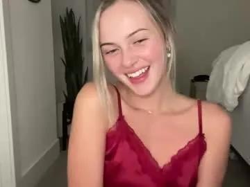 Chaturbate luvaimee is Freechat luvaimee — Monday Night Tease  #sexy #cute #new #teen