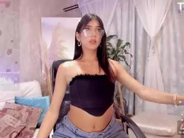 Freechat maddy_cooper_ on Chaturbate