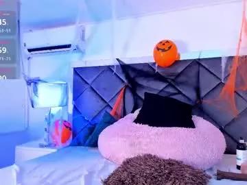 madisongreeyy — GOAL: make me naked [94 tokens remaining] Welcome to my room! #feet #latina #bigass #lovense #new