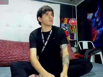 Freechat matteo12_ on Chaturbate