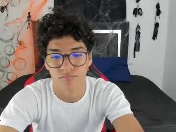Chaturbate maximiliano_khalil  is Freechat  maximiliano_khalil — Today is my First day here! #gay #18 #young #slim #curlyhair