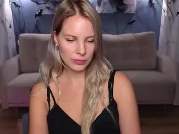 Chaturbate melaniebennett  is Freechat  melaniebennett — #blonde #shy #bigboobs #bigass #new  -- Current Goal: Oil feet show
