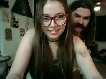Freechat meowmixplzdeliver666 on Chaturbate