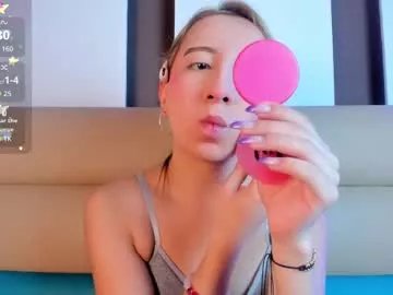 miiaa_doll on Chaturbate 