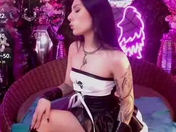 milla_davis — come give me all your milk #smalltits #anal #lovense #submissive #cute