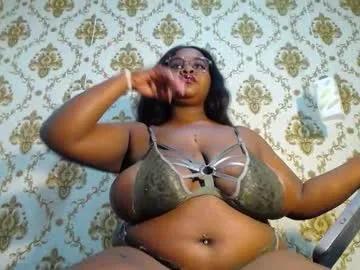 Avatar of nahybig_boobs