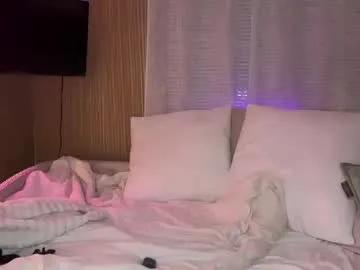 officiallyonlytams on Chaturbate 