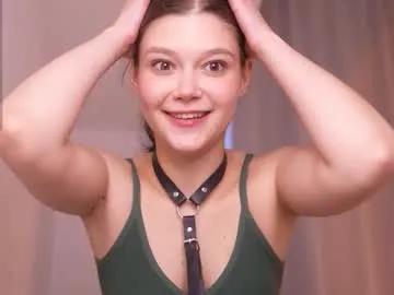 passi0nfruit_ — My friend is coming soon, don't miss the hot show^^ // GOAL: lick and bite lips [5 tokens left] #18 #shy #teen #new #bigboobs