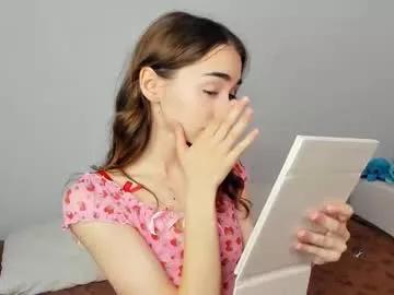 Freechat polly_bee on Chaturbate