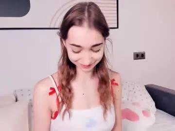 Freechat polly_bee on Chaturbate