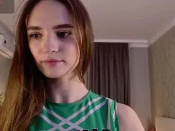 pretty_linaa — GOAL: Spank my little ass x3 [43 tokens remaining] Welcome to my room! i'm new here my name is Anna Nude model!!! #18 #teen #skinny #lovense #new