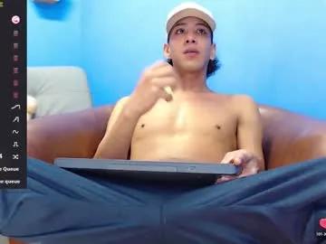 Freechat robert_kingg on Chaturbate