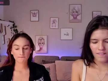 Freechat rose_se on Chaturbate