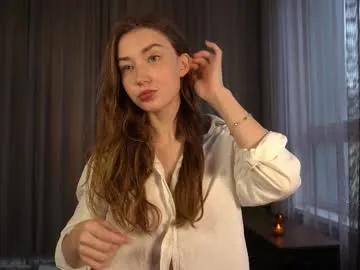 rosellegaeta — Hello i`m Elsa, i`m #18 #teen #new #shy #natural   goal: Show my outfit [55 tokens remaining]